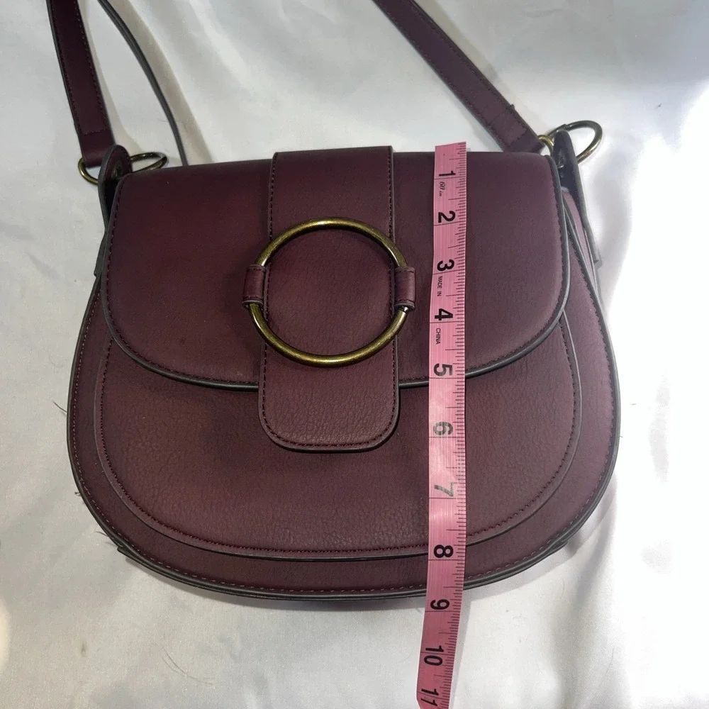 Burgundy Mauve Brass HW Vegan Hobo Crossbody Purse 10x9x3 Disneybound, Hippyboho